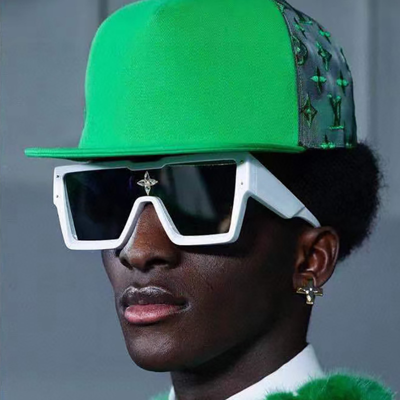 Trend voor heren en dames Nieu - Sunglasses Oversized Square recensie en prijs
